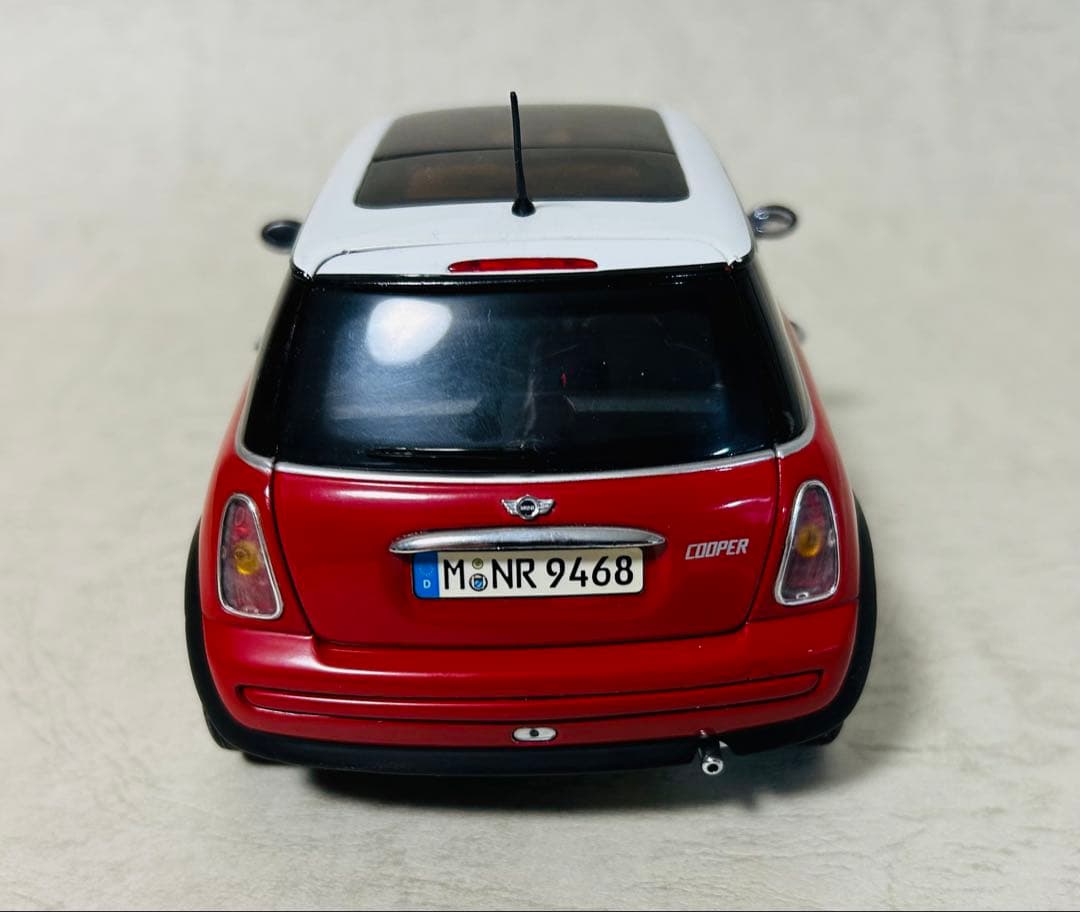 激レア！『1/18 MINI ミニ クーパー レッド　特別版　」京商