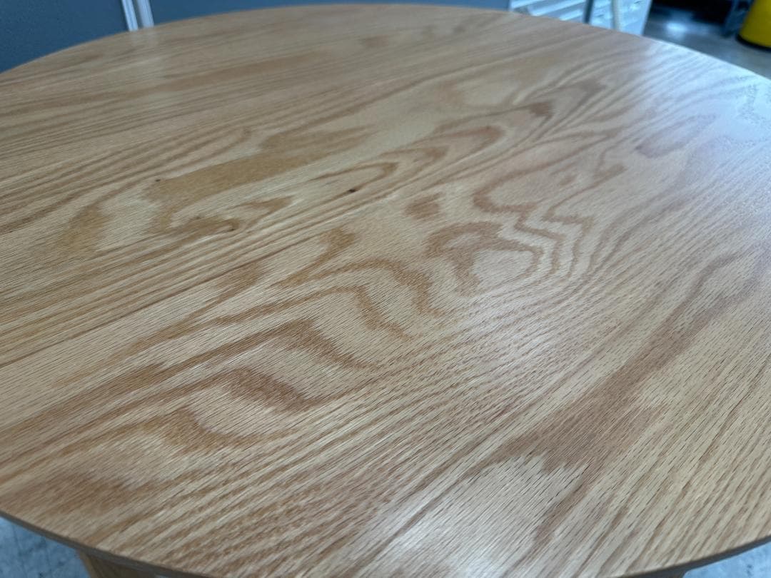 ダイニングテーブル　丸形　ブラウン