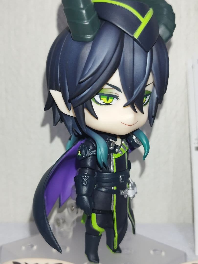 箱無し】ねんどろいど マレウス・ドラコニア ツイステッド