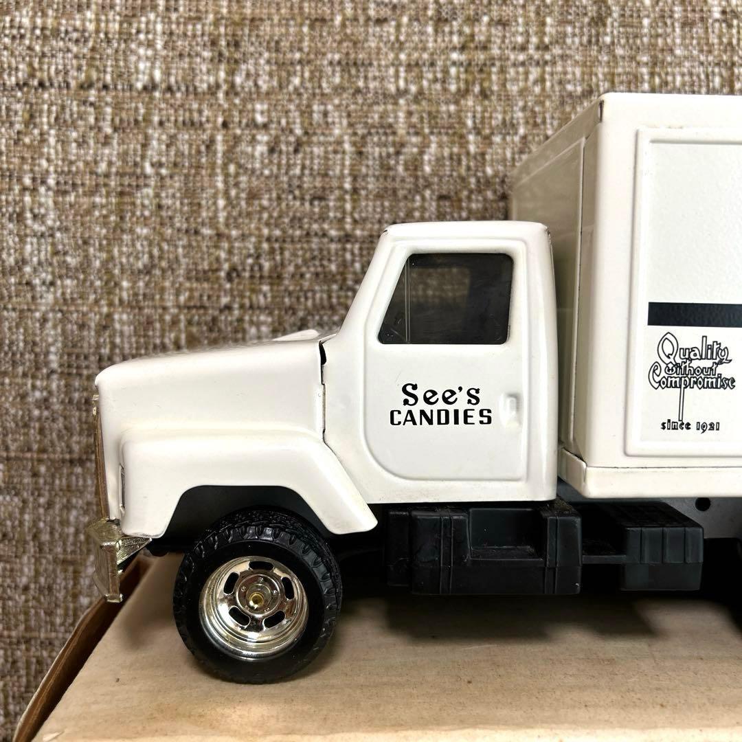 ダイキャストカーSee's CANDIESシーズキャンディズERTL社製トラック