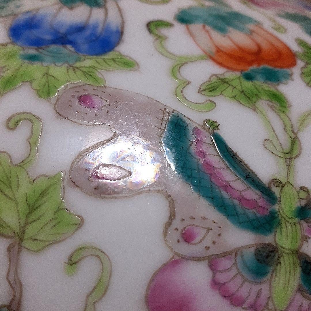 中国大清乾隆年製粉彩大合子