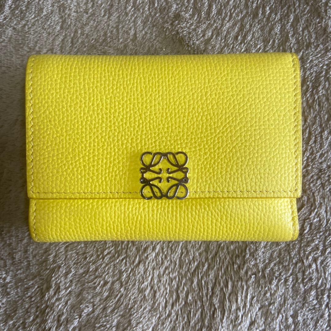 1575 LOEWE ロエベ 折り財布 アナグラム レザー イエロー ロエベ LOEWE