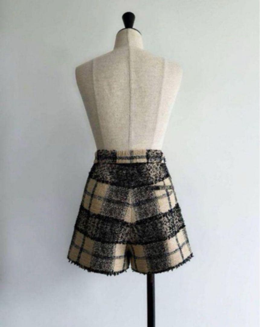 【大人気完売】sheller シェリエツイードチェックラップキュロット