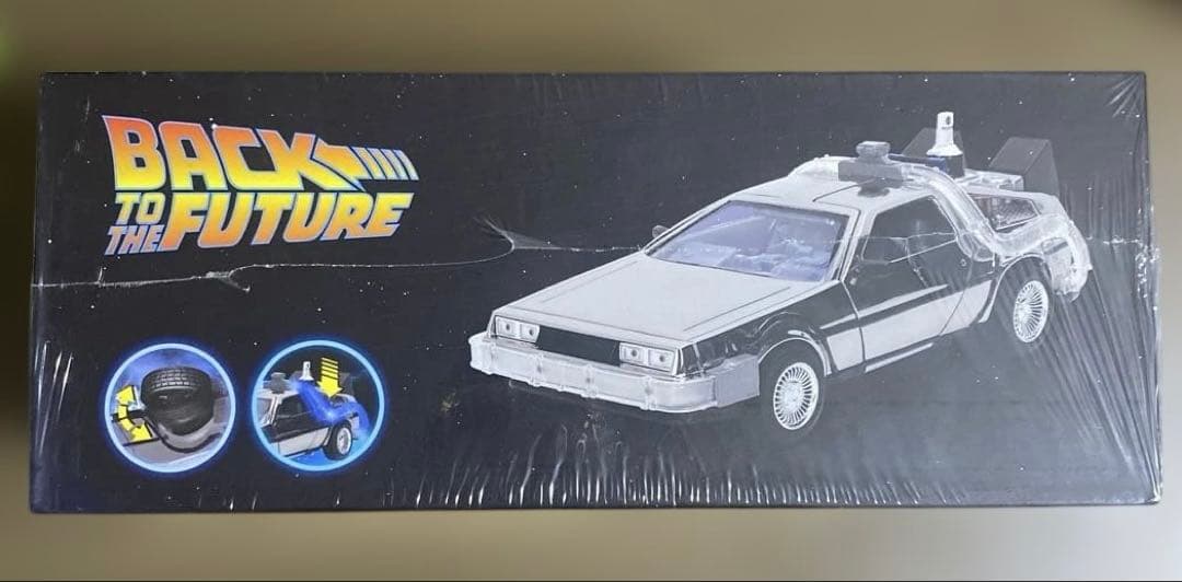 バック・トゥ・ザ・フューチャー40周年記念シルバーメッキ仕様　デロリアン