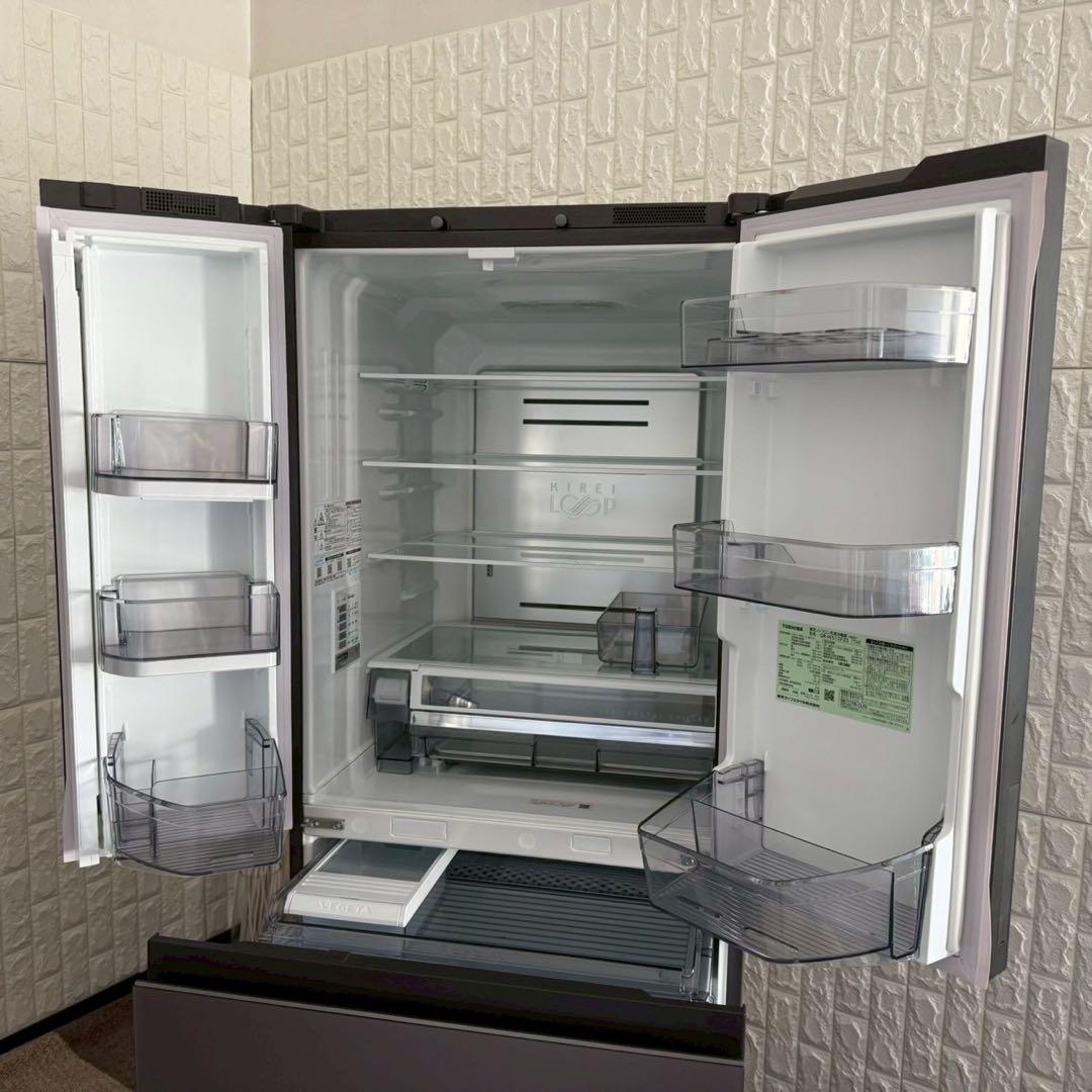 ☆流星☆ ✨東芝　6ドア　冷蔵庫　GR-W510FZS 2024年　美品