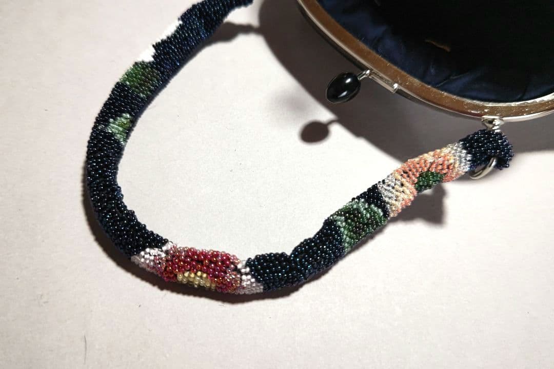 和装　花柄ビーズバッグ　レトロ