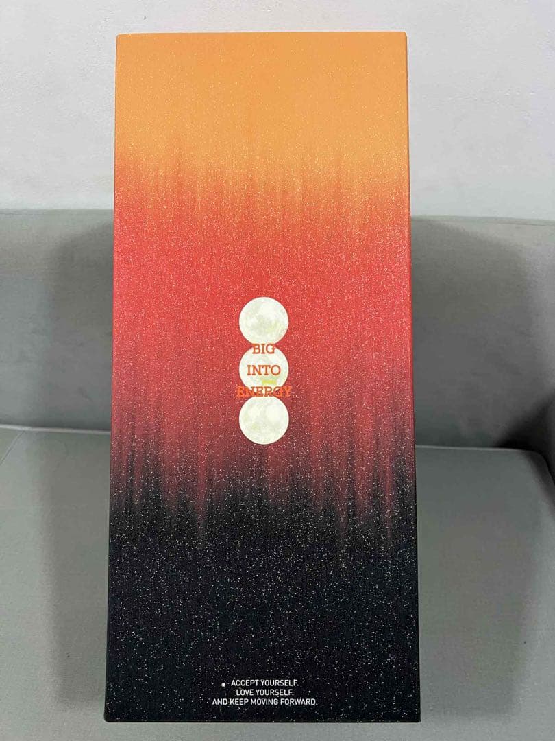 ラブブ　Big into Energy ROCK THE UNIVERSE