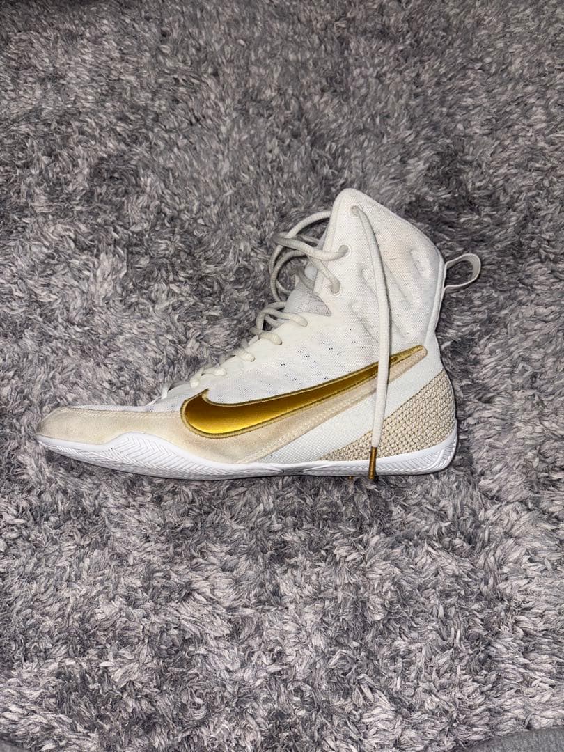 NIKE マチョマイ3【26㎝】 ボクシング シューズ ホワイト/ゴールド