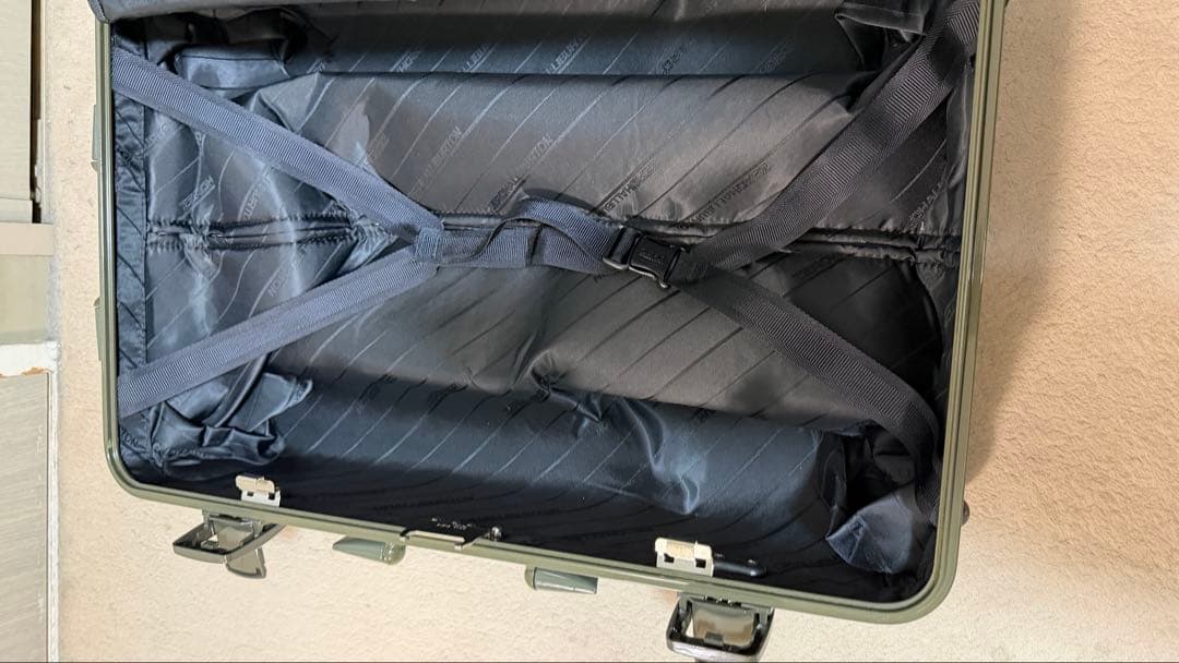 RIMOWA リモワ サルサエアー キャリーケース 4輪 機内持ち込み 【公式