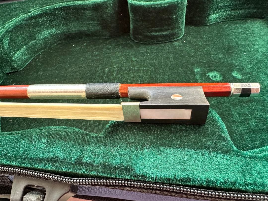 新品未使用　ハルシュタット　エレクトリックバイオリン　CV-210E/EV-30