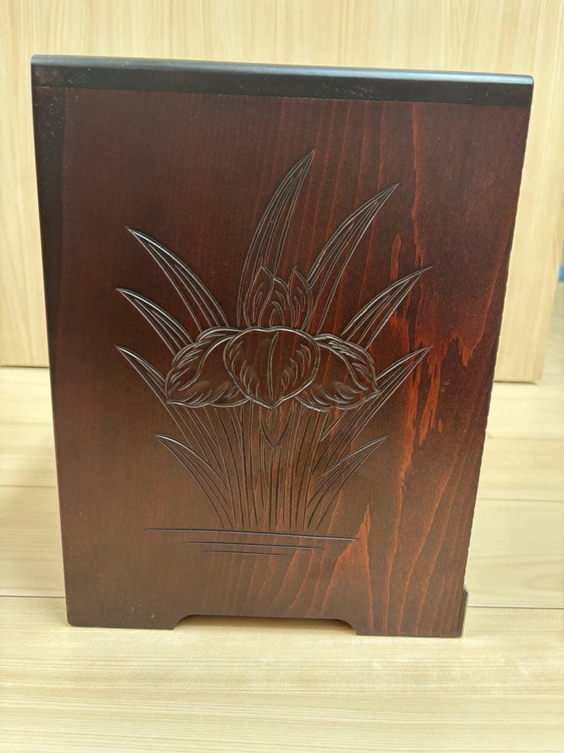 日光彫　小引き出し　牡丹　菖蒲　あやめ　工芸