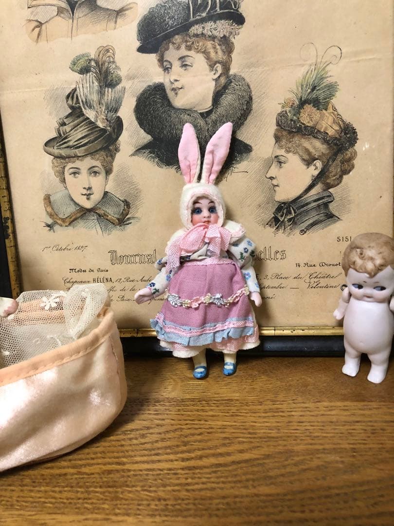 新入荷！ ☆アンティークビスクドール うさぎ☆うさぎの着ぐるみ