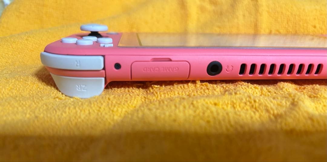 Nintendo Switch Lite ピンク