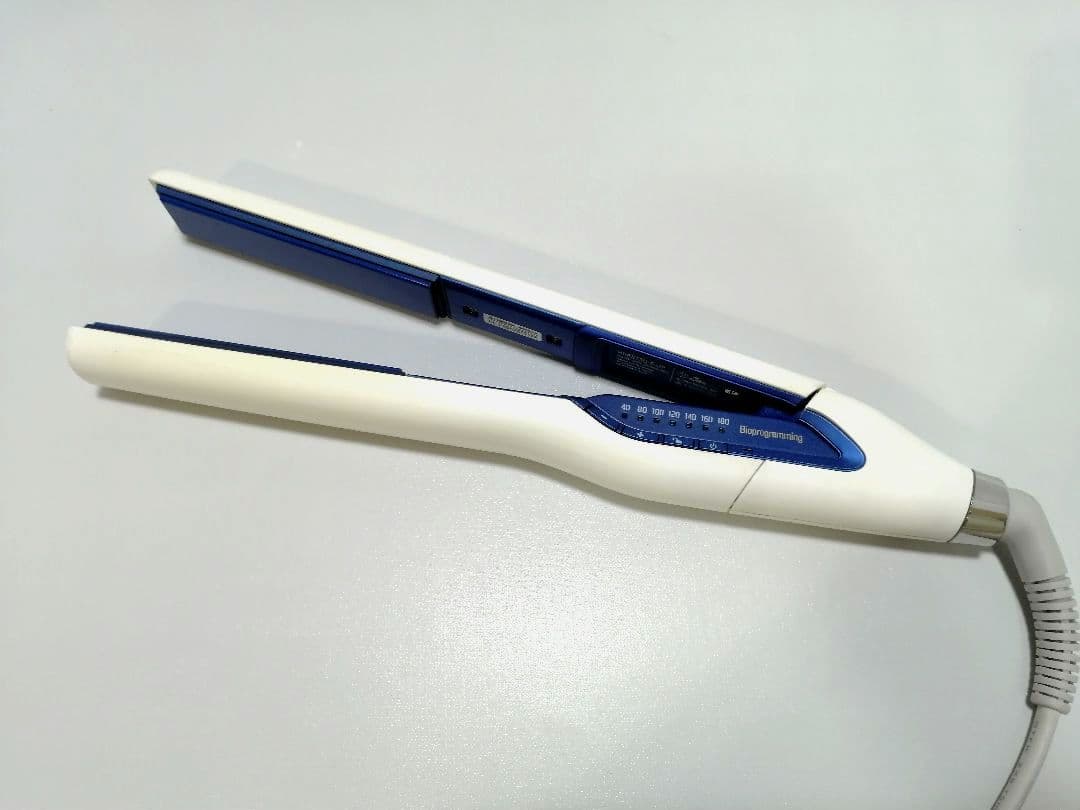 ヘアビューロン 3D Plus ストレートリュミエリーナ ヘアアイロン