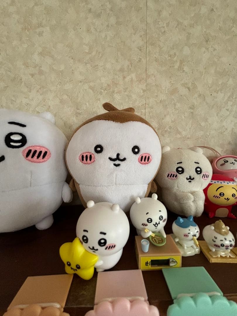 ちいかわ　ハチワレ　うさぎ　栗まんじゅう　シーサー　引退品