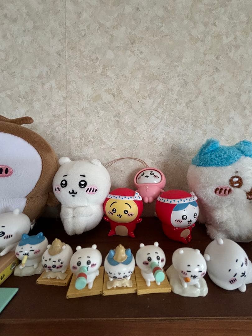ちいかわ　ハチワレ　うさぎ　栗まんじゅう　シーサー　引退品