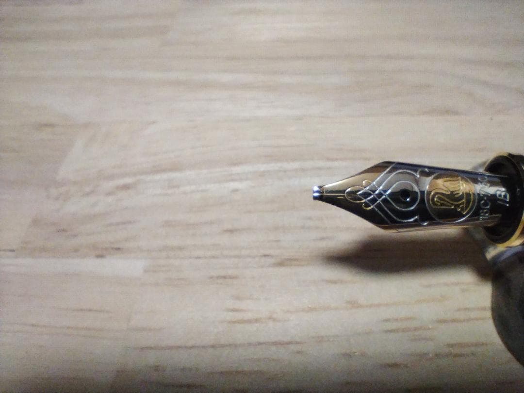 ペリカン ブルーオーブルー IB(Italic Broad)ニブ ペリカン ブルーオー