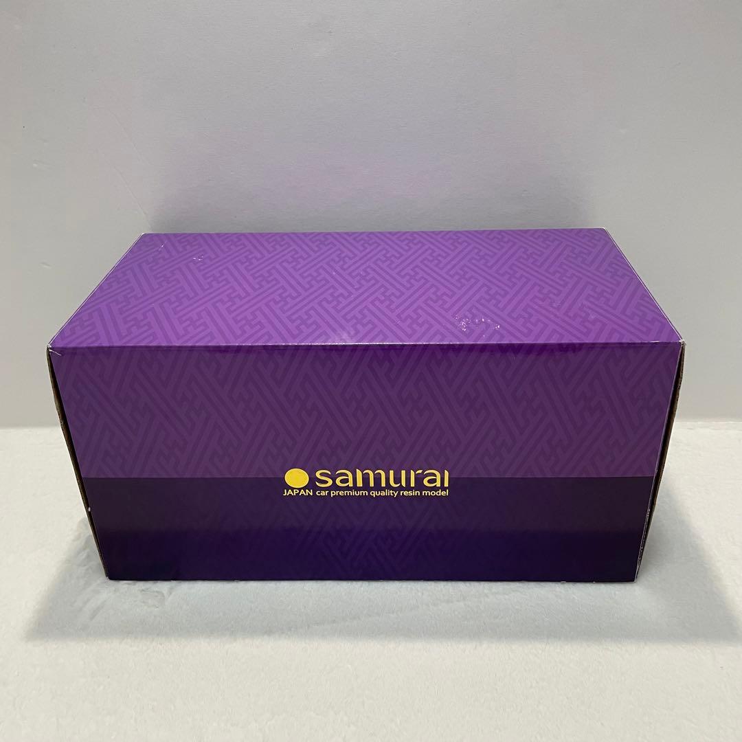 KYOSHO samurai クラウンアスリート G ハイブリッド 1/18