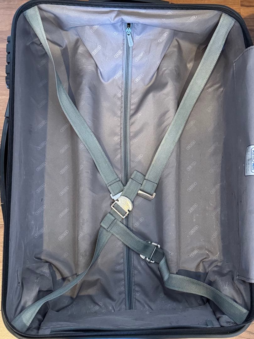 ☆RIMOWA☆ブラック TSAロック付き キャリーケース