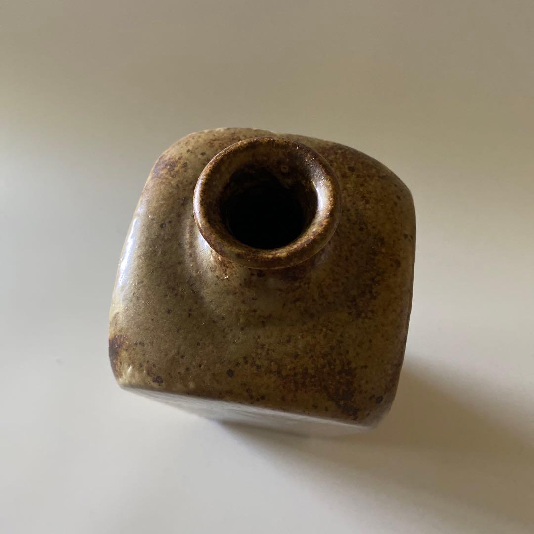 島岡達三 花瓶 花器 角瓶 鉄絵 刷毛目 高さ約28cm弱 民藝 人間国宝