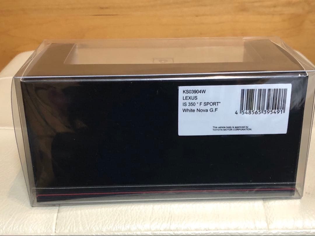 京商 Lexus IS 350 F SPORT 1/43サイズ ミニカー