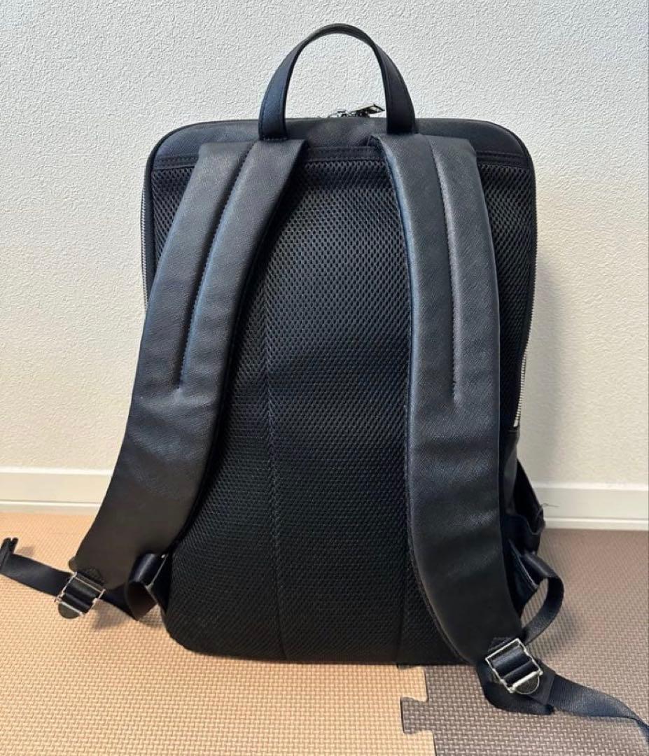 TAKEO KIKUCHI タケオキクチ ビジネスリュック ブラック美品