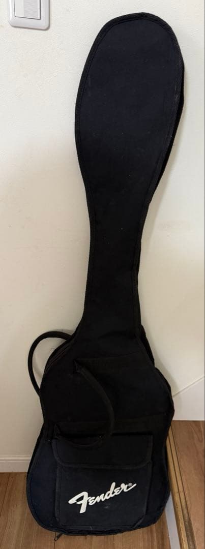 Fender Squier Stratocaster ホワイト エレキギター