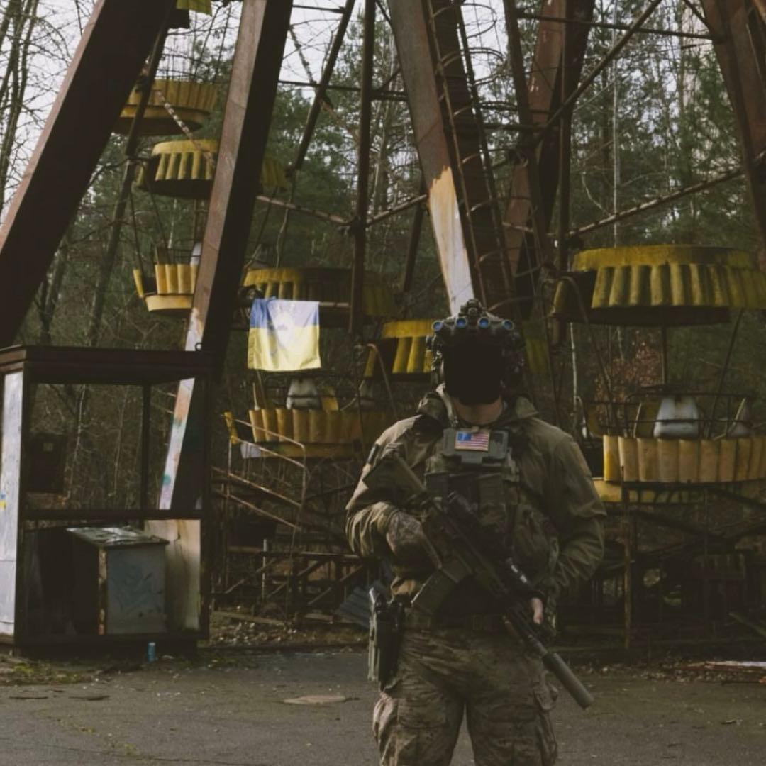 実物】 FOG F Flag Patch 2x3 パッチ - メルカリ