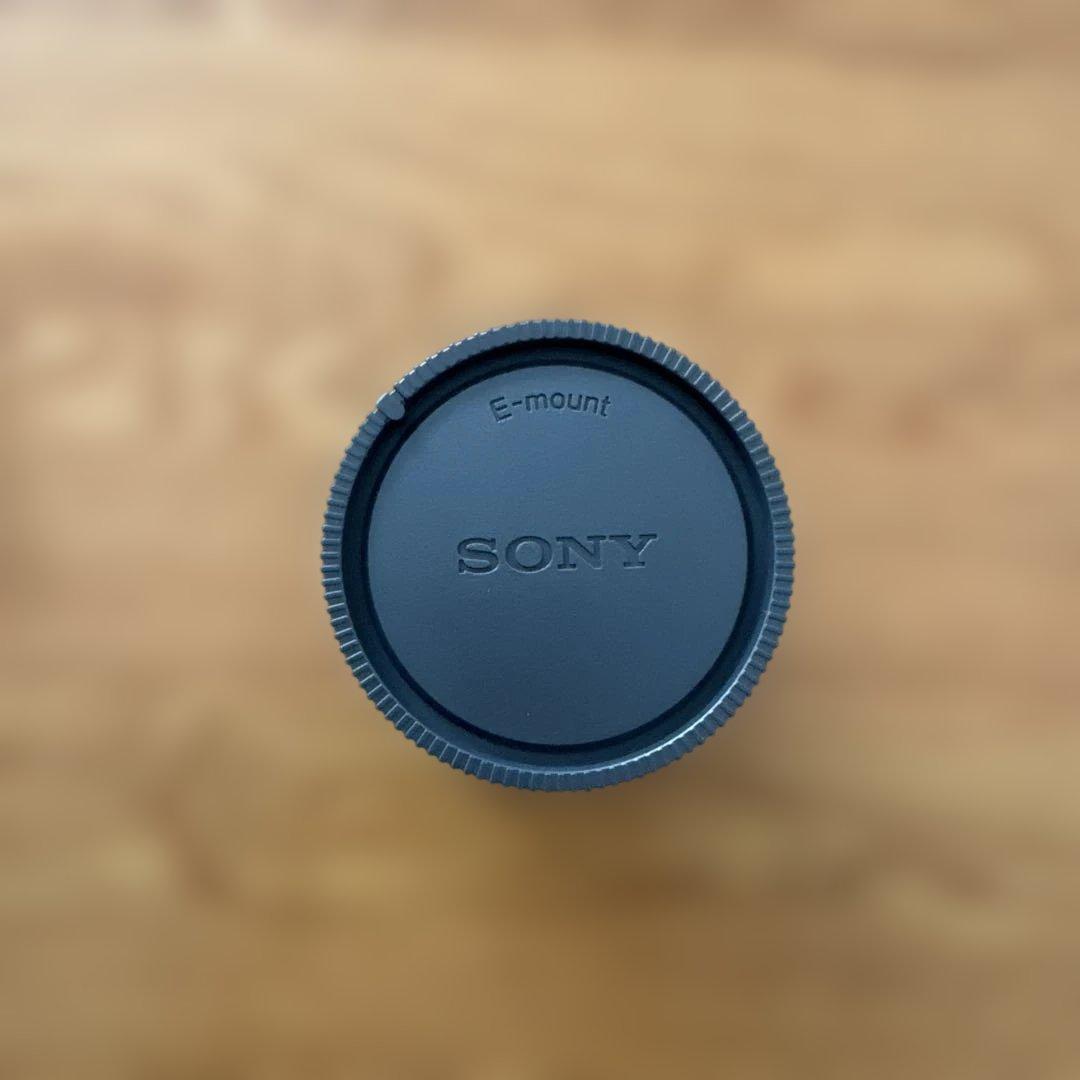 【新品同様】SONY SEL15F14G 15mm 1.4G