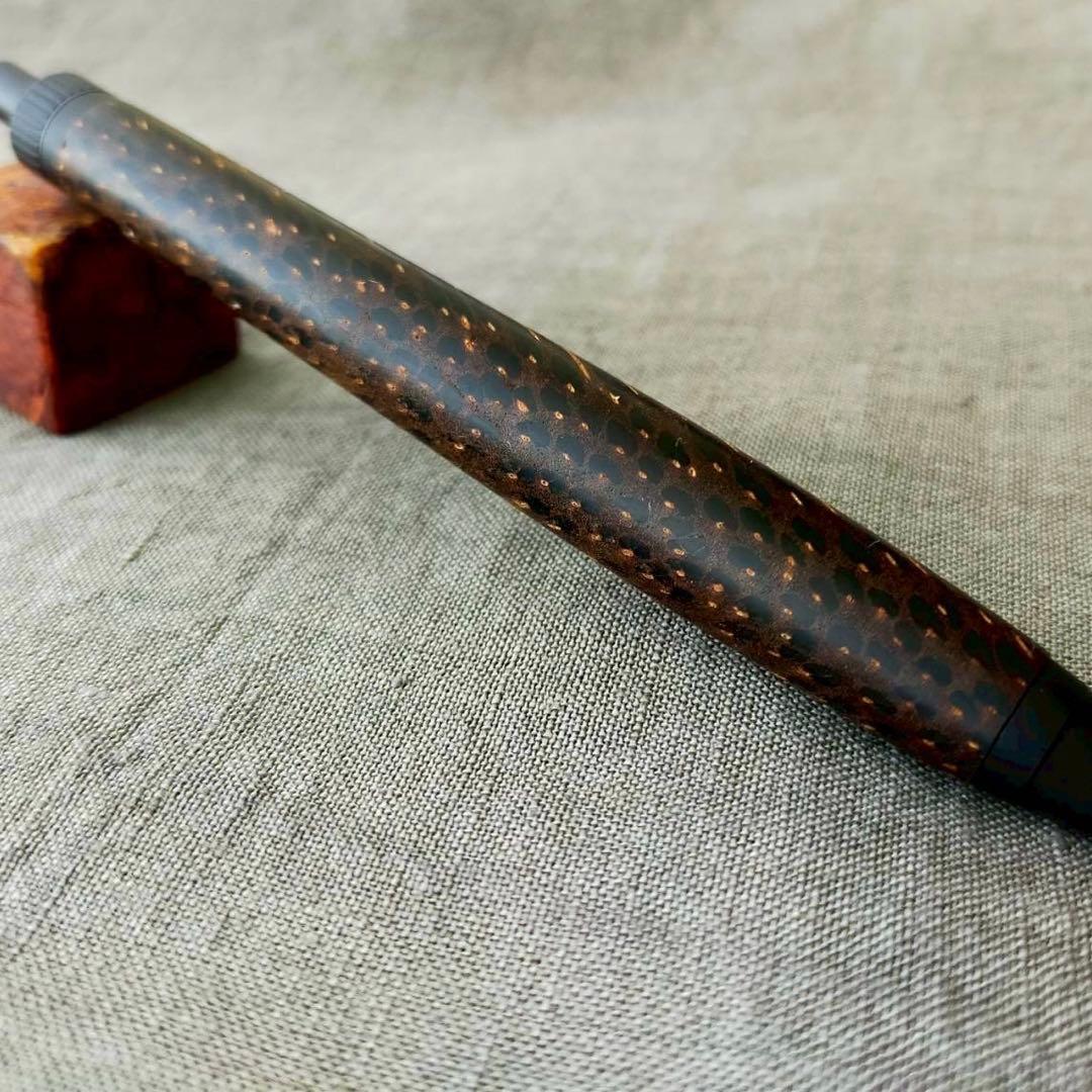 クジャクヤシ　ハンドメイド　木軸シャープペン　0.5mm　ブラック