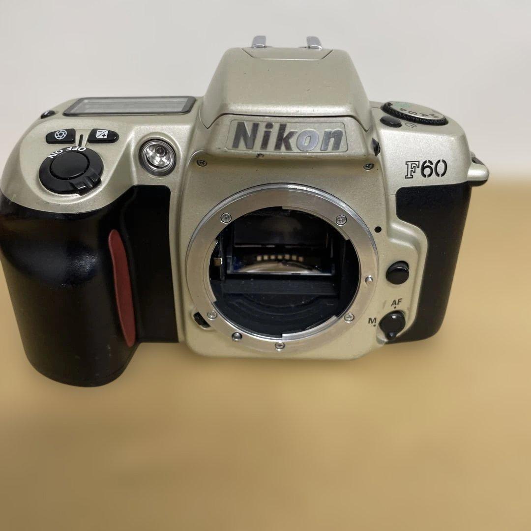 Nikon F60 一眼レフフィルムカメラ - メルカリ