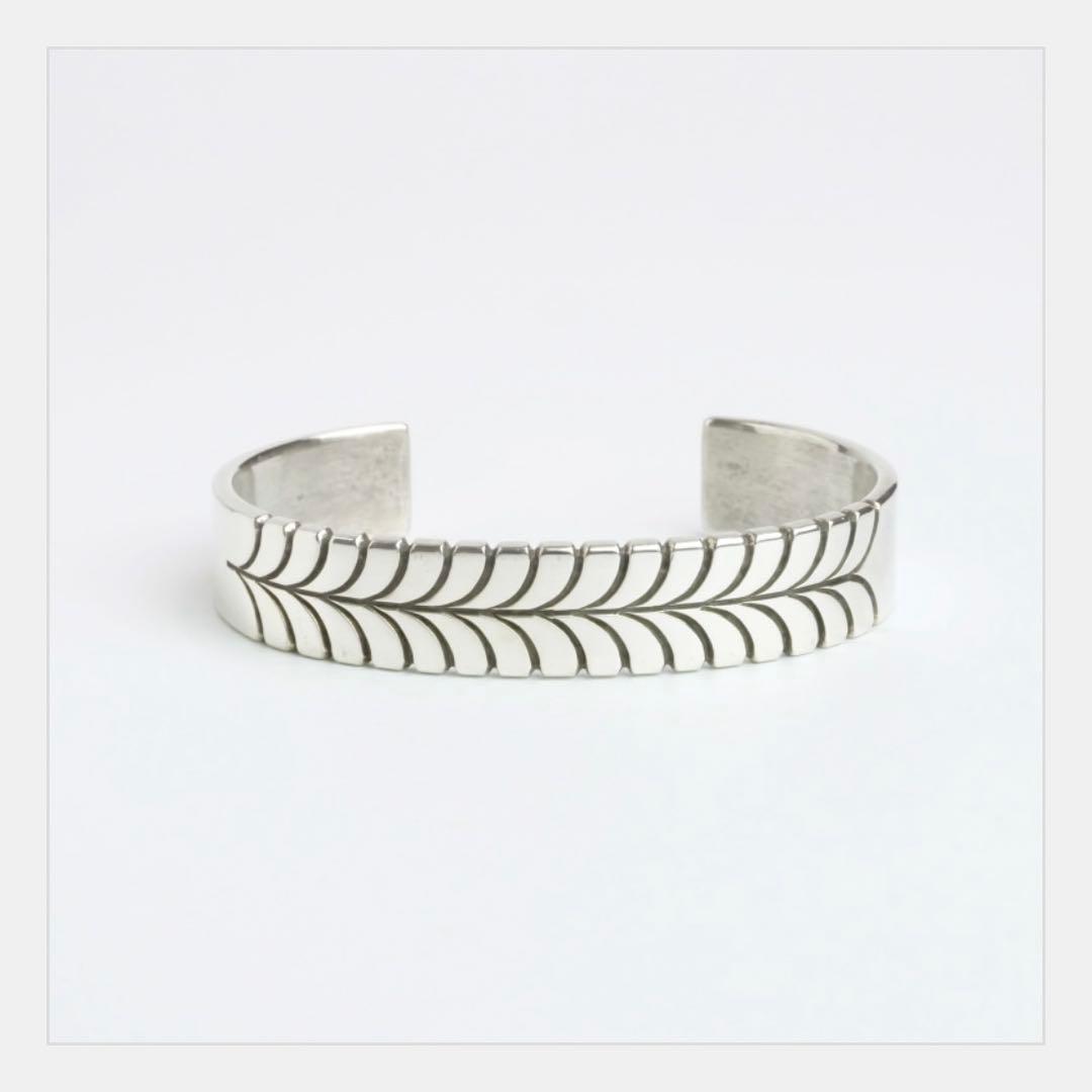 ✨1点もの✨バングル　スティーブイエローホース　シルバー　146mm ナバホ族