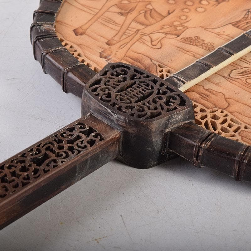 中国 唐木紫檀枠 山水人物彫 檀香宮扇 団扇 証明書付 C 8311