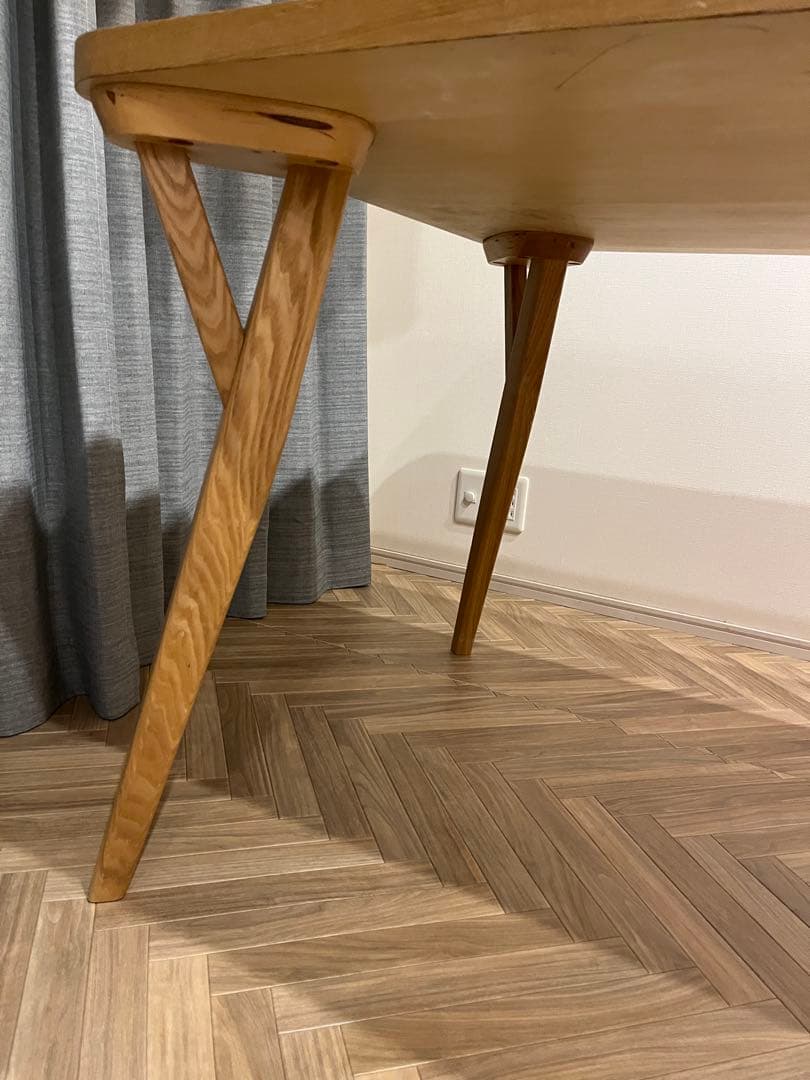 ケユカ　KEYUCA ダイニングテーブル