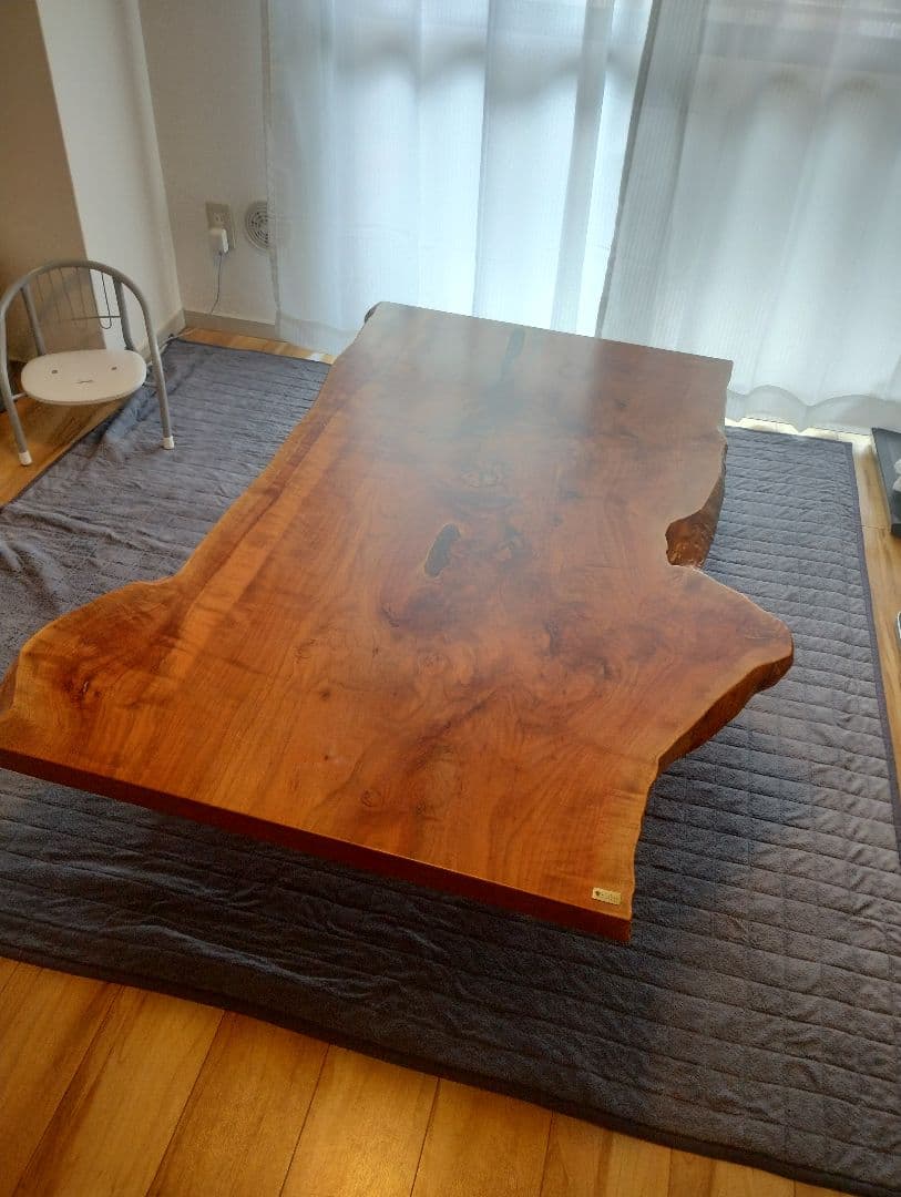 希少　山桜　一枚板 ダイニングテーブル