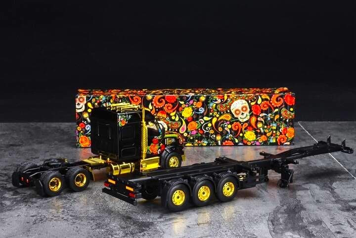 MINI GT ウェスタン スター \"Dia De Los Muertos\"