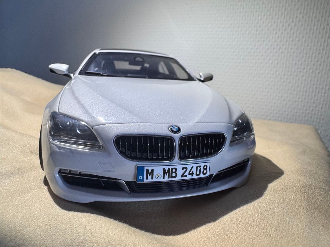 BMW 650i ミニカー ホワイト