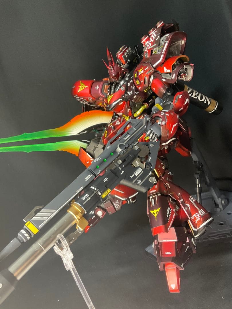 ラ・ターシュ 　MG サザビーVer.Ka 徹底監修　塗装　完成品