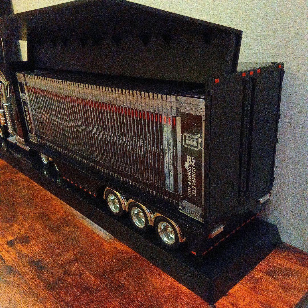 B'z COMPLETE SINGLE BOX トレーラーエディション 入手困難 - メルカリ