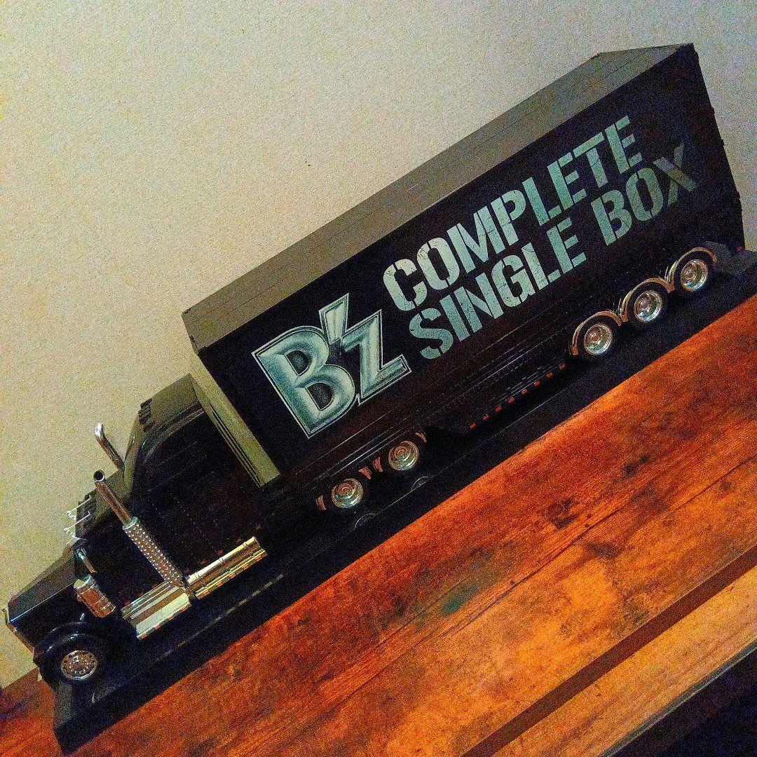 B'z COMPLETE SINGLE BOX トレーラーエディション 入手困難 - メルカリ
