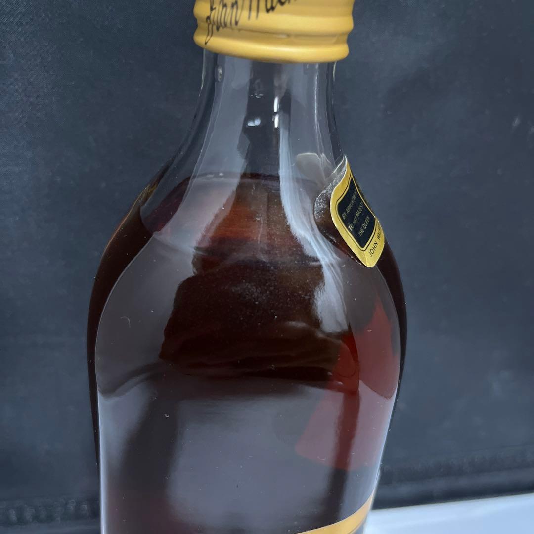 ジョニーウォーカー ブラックラベル 12年 エクストラ 黒金キャップ