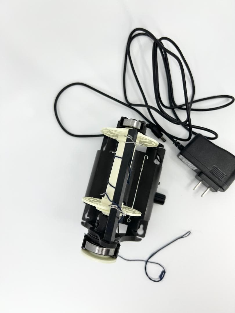 電動スピナー（電動紡ぎ車・糸紡ぎ機）　EEW Nano 1.1