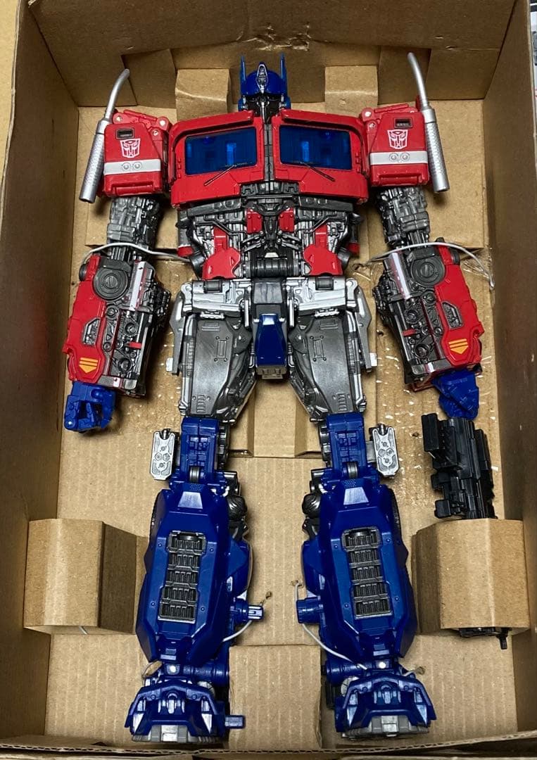 ジャンク　トランスフォーマー　MPM オプティマスプライム　海外版　バンブルビー