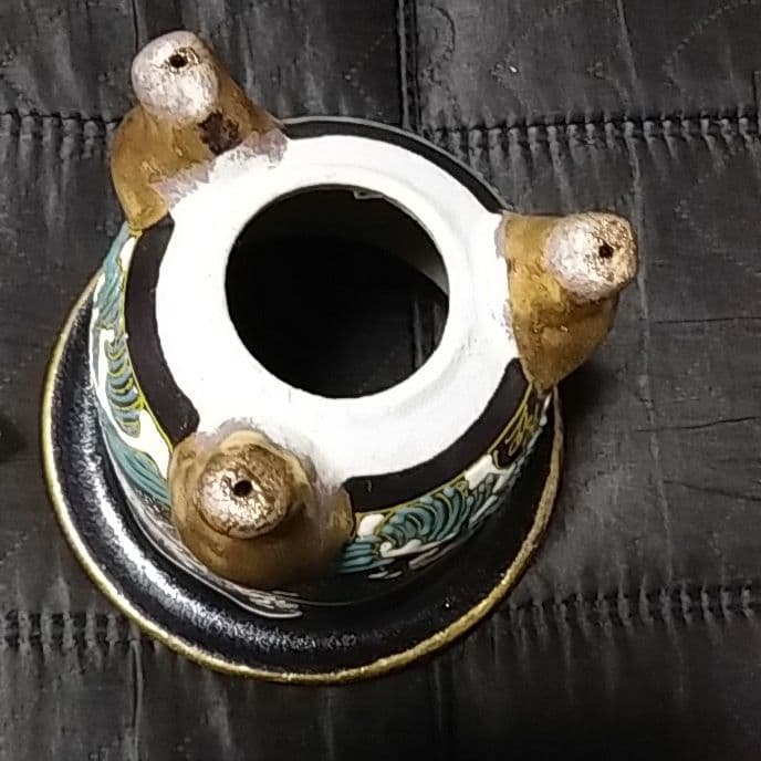 金彩龍図の蘭鉢