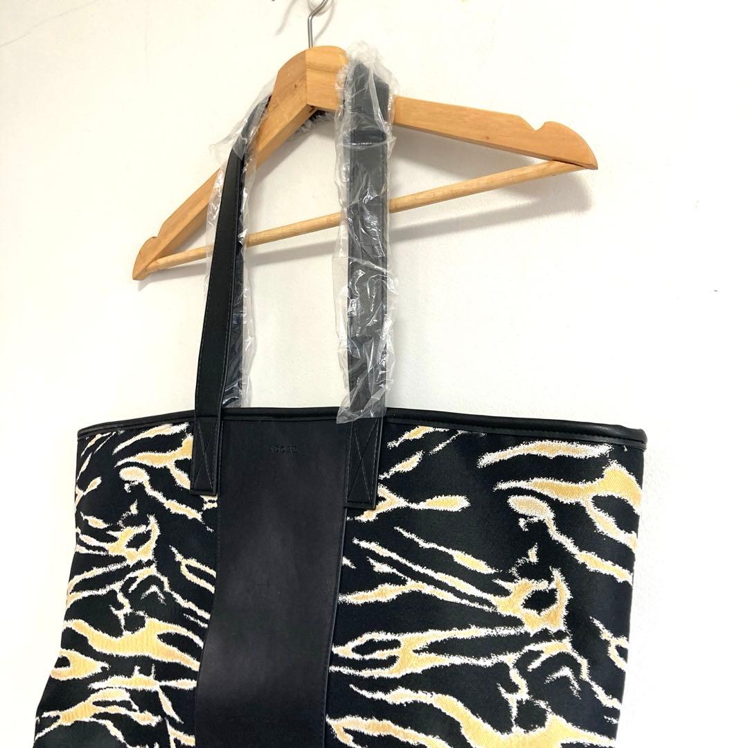 ADORE 20thANNIVERSARYノベルティ2WAYトートバッグアドーア