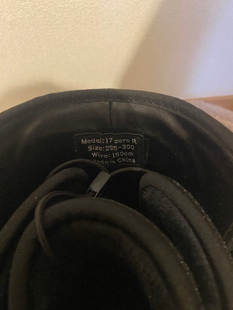 値下げ！ブラック スノーボードブーツ 295/300 ボアシステム