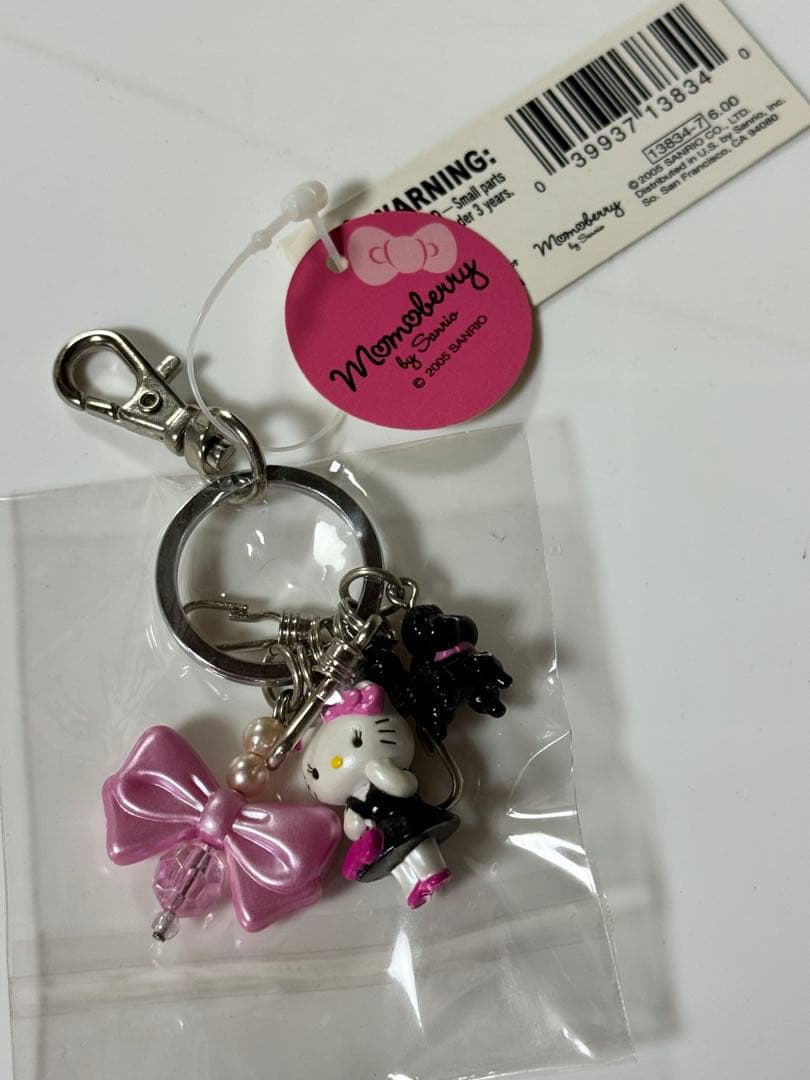 超レア　モモベリーキティ キーホルダー　希少