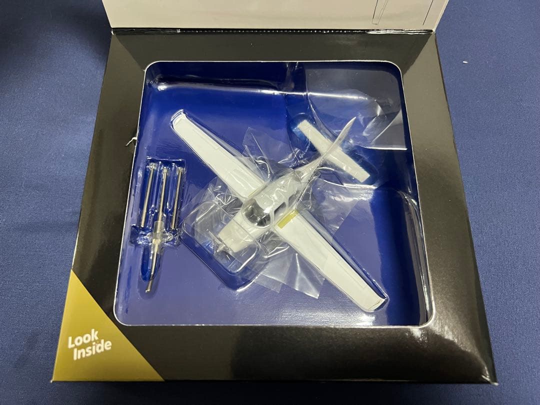 1/72 Gemini General Aviation Cirrus SR22