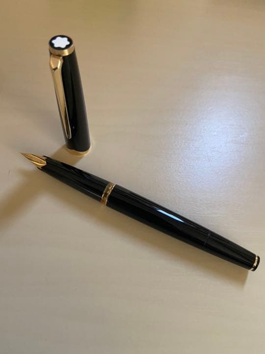 モンブラン121 万年筆 18金 750 極細字相当