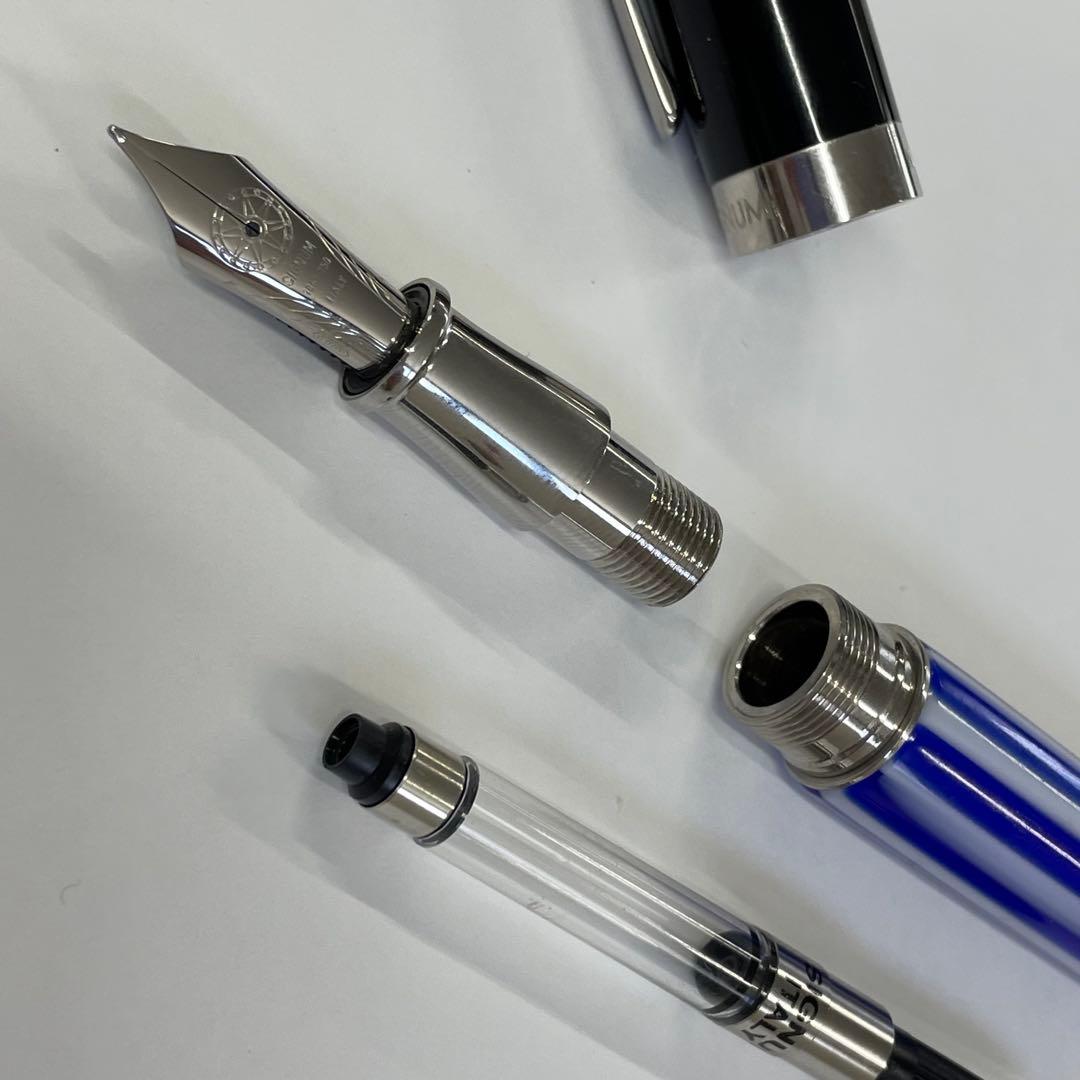 シグナム ムラーノ 万年筆 ブルー （F） - メルカリ